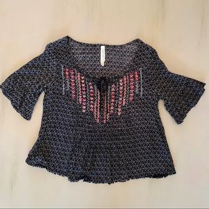 Aeropostale Peasant Shirt with pink details